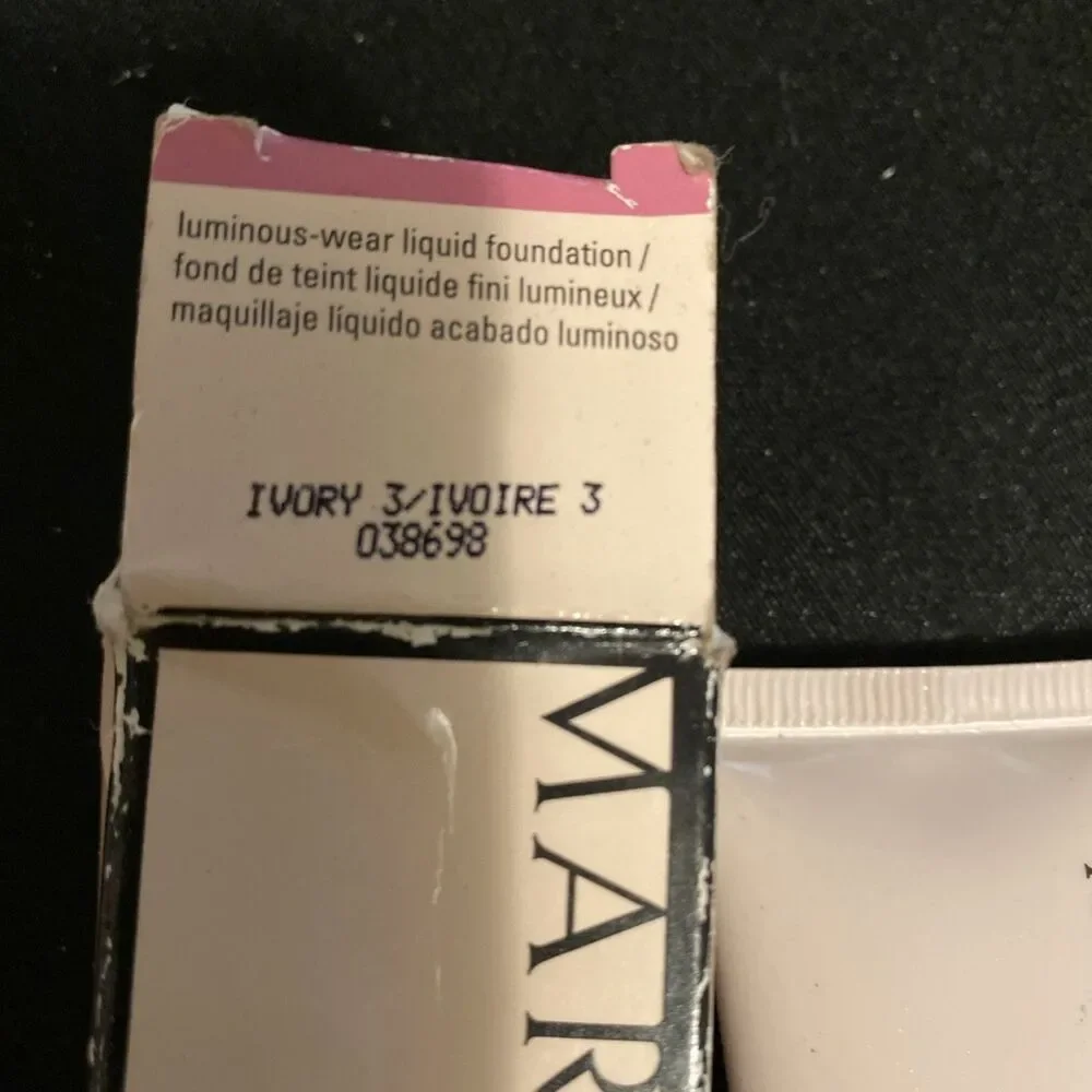 Mary Kay Timewise Luminous Foundation Ivory 3